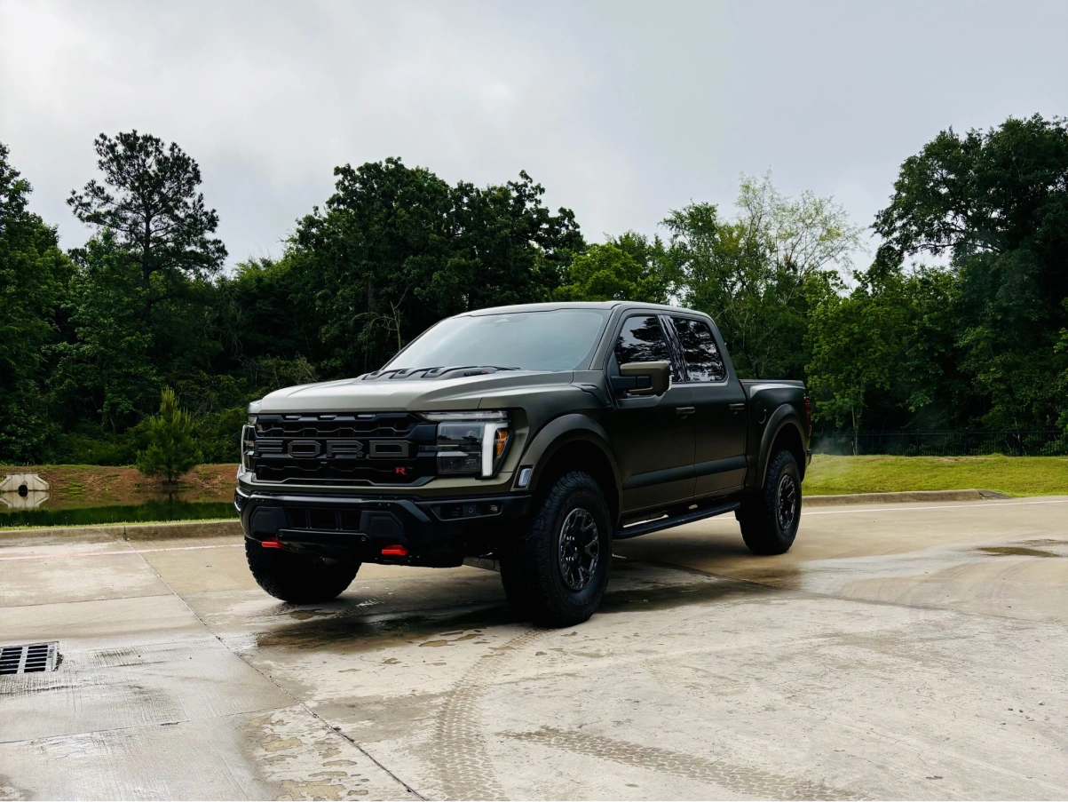 Car Detailing around The Woodlands, TX